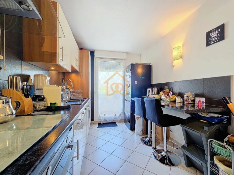 Spacieux T4 de 98 m² avec terrasse et garage – Lingolsheim - Premi'home Agence immobilière Aix En Provence