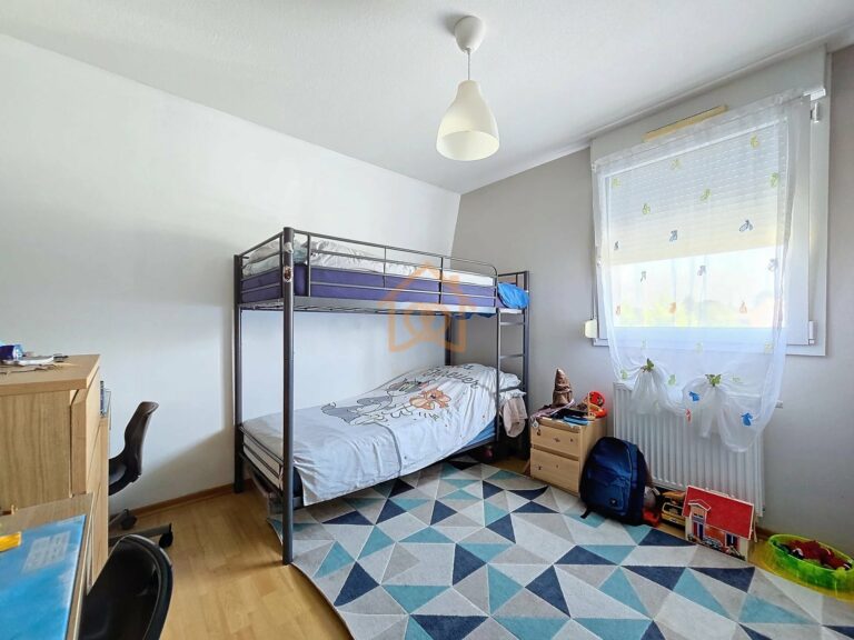 Spacieux T4 de 98 m² avec terrasse et garage – Lingolsheim - Premi'home Agence immobilière Aix En Provence