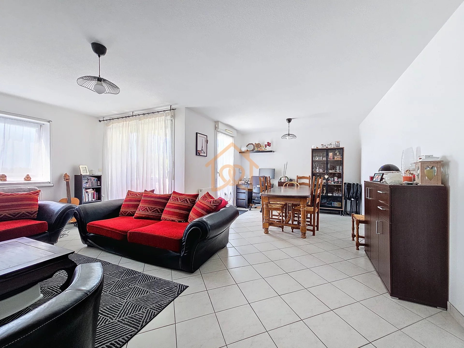 Spacieux T4 de 98 m² avec terrasse et garage – Lingolsheim - Premi'home Agence immobilière Aix En Provence