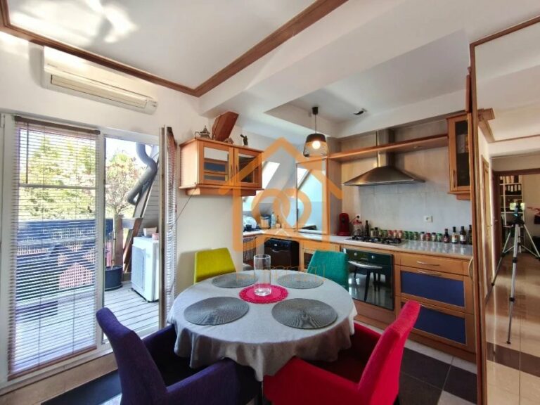 Bel appartement T3 CLIMATISE, sans vis à vis, terrasse, combles aménageables et 1 garage - Premi'home Agence immobilière Aix En Provence