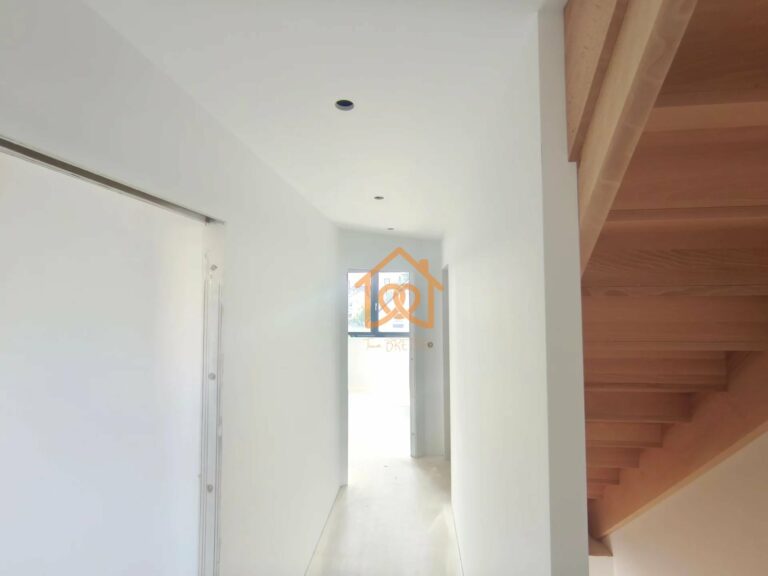 À Geispolsheim Village : Appartement avec garage, parking cave intégrale et un are de terrain - Premi'home Agence immobilière Aix En Provence