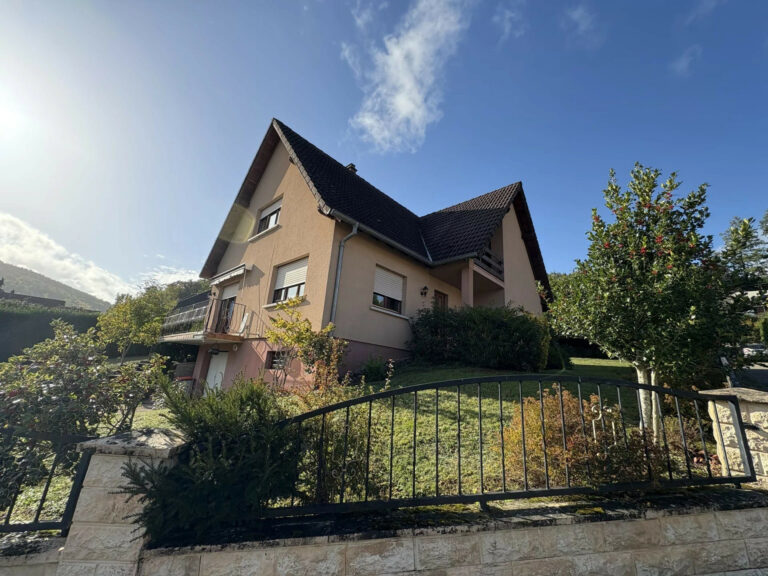 À vendre – Maison avec vue exceptionnelle à Schirmeck (Le Sa - Premi'home Agence immobilière Aix En Provence